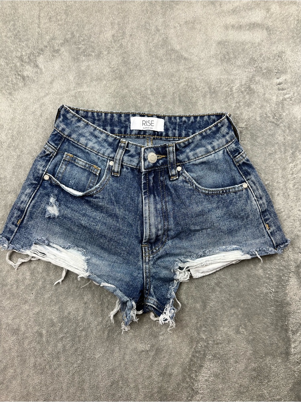 Rise Supply Co Women’s Size 1 Distressed Denim Shorts Dark Acid Wash Frayed